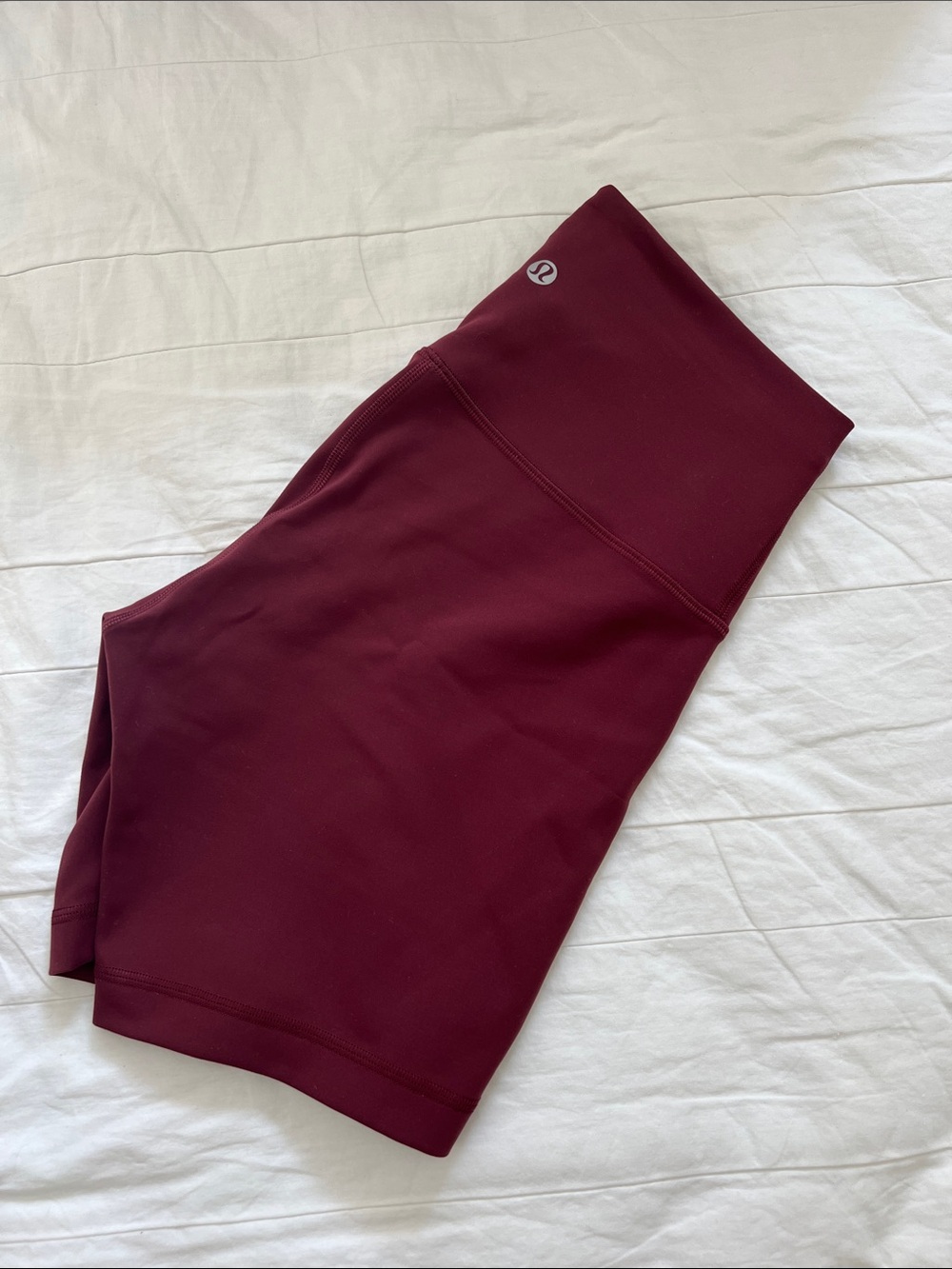 Lululemon Wunder Train High Rise Short